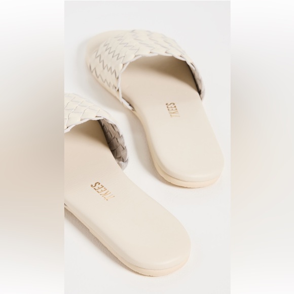 WOMENS size 7 TKEES vanilla woven sandal - Picture 6 of 8